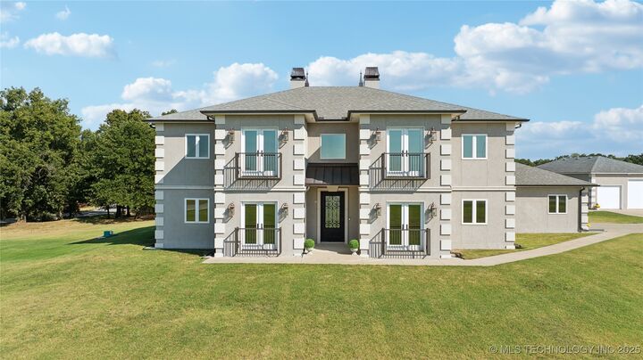 Property Photo:  9433 S 282nd  OK 74014 