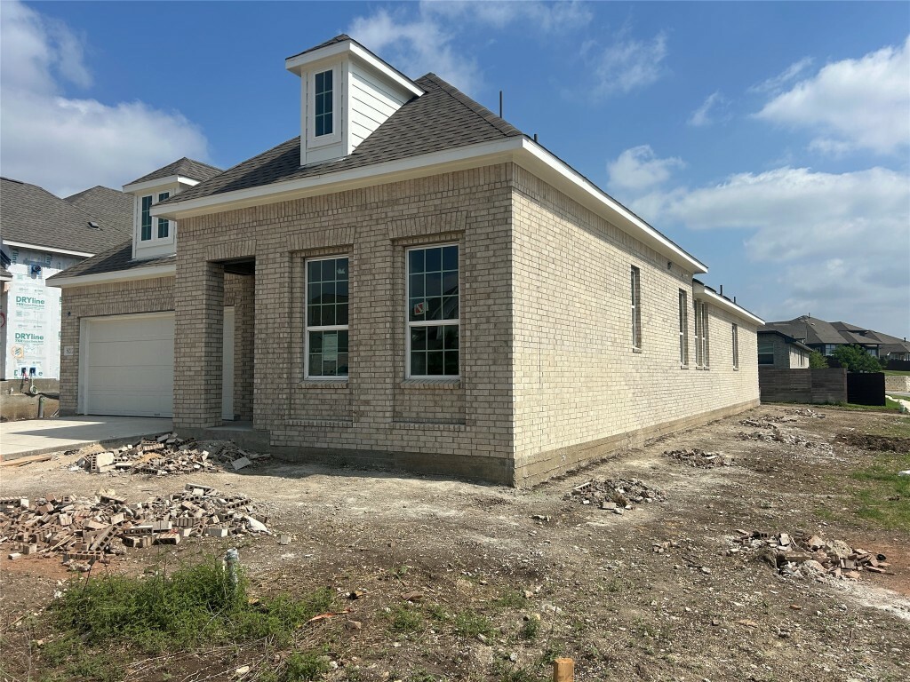 Property Photo: 8217 Grenadier Drive TX 78738