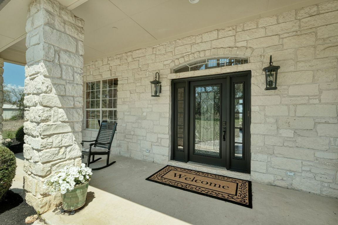 Property Photo: 1401 Jennings Branch Road TX 78633