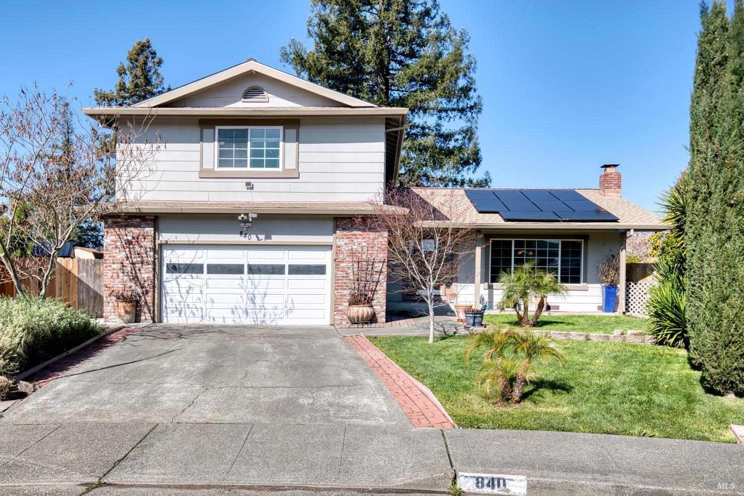Property Photo:  840 Sprucewood Court  CA 94954 
