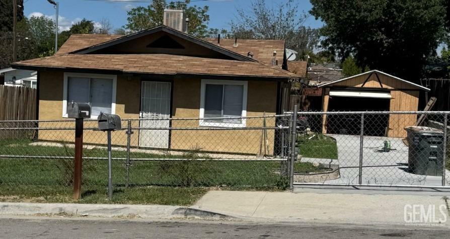1428 Jefferson Street  Bakersfield CA 93305 photo