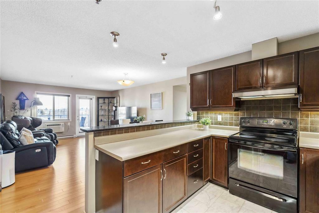 Property Photo: 240 Fairhaven Road MB R3P 0Z1