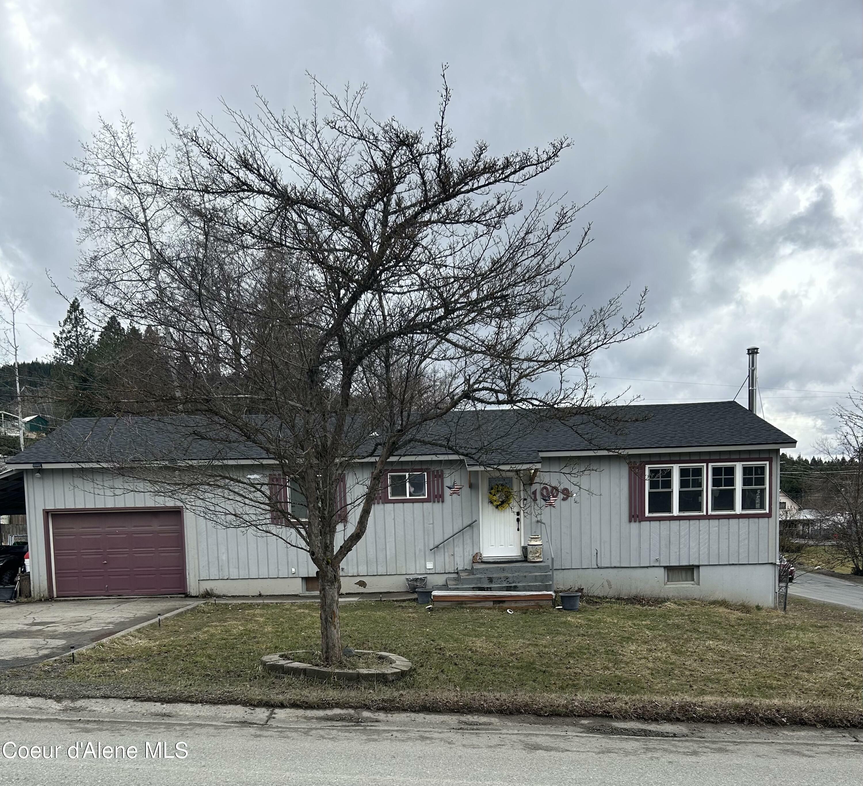 1009 S 2nd St  St. Maries ID 83861 photo