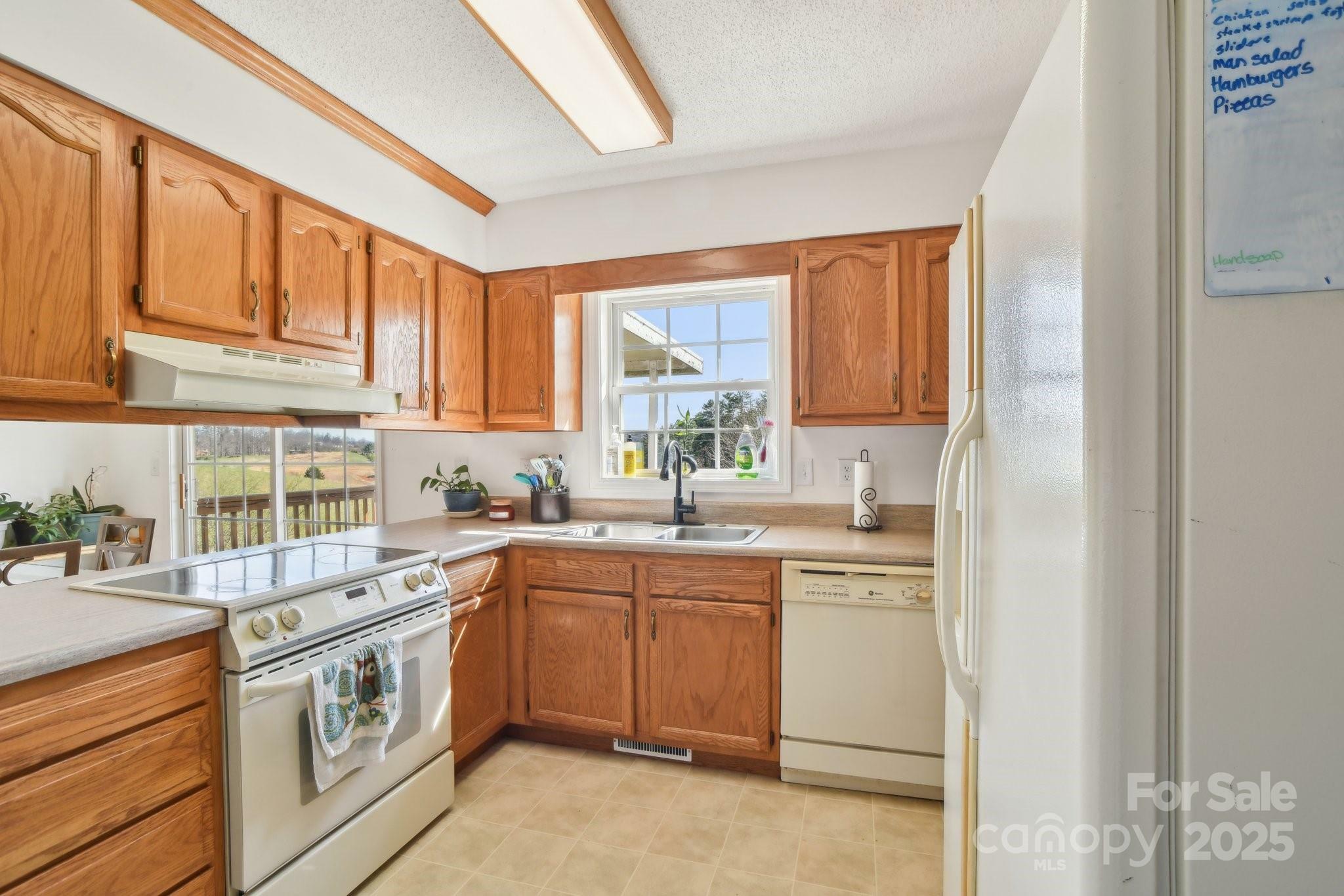 Property Photo: 253 Tipton Hill Road NC 28748