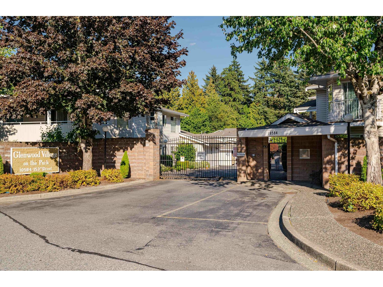 Property Photo: 10584 153 110 BC V3R 9V1