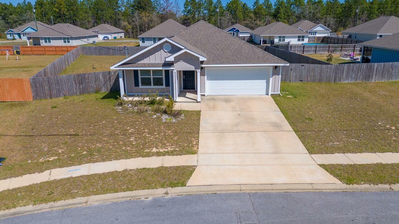 Property Photo: 3527 Shadbush Lane FL 32539