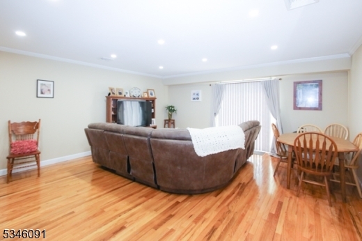 Property Photo: 40 Rome St 3 NJ 07105