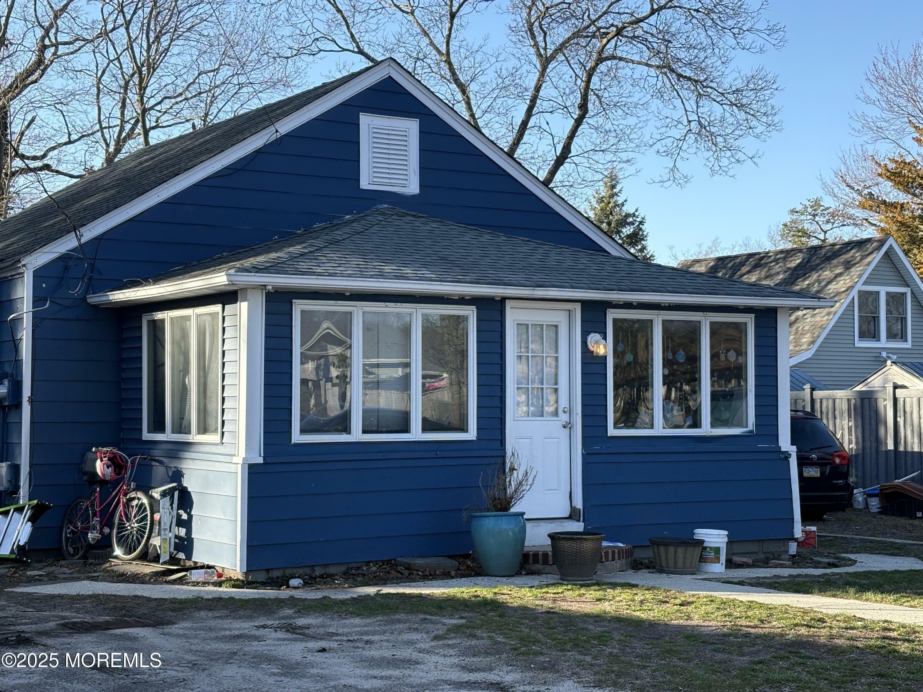 240 Beach Avenue  Beachwood NJ 08722 photo