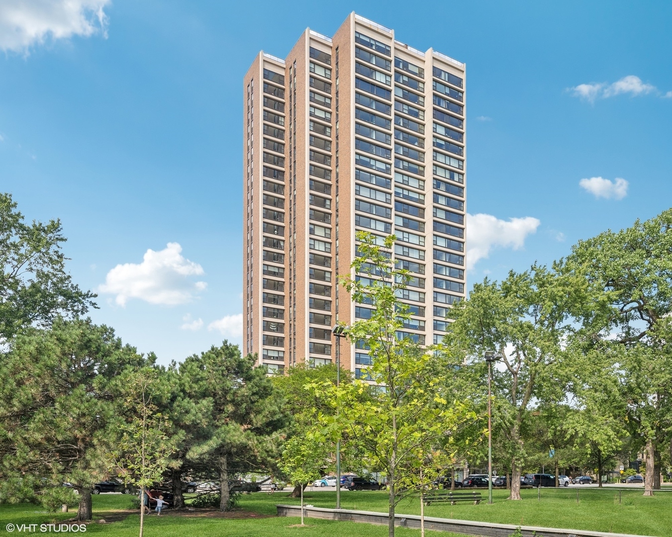 Property Photo:  1850 N Clark Street 2403  IL 60614 