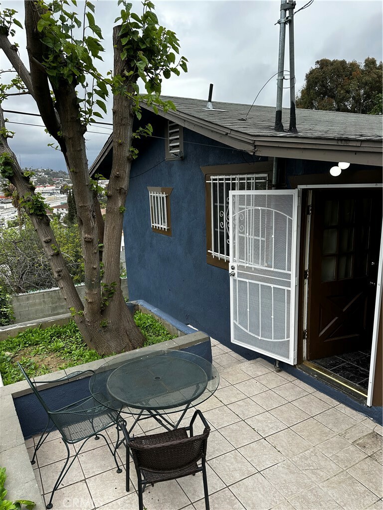 3801 Ramboz Dr  Los Angeles CA 90063 photo