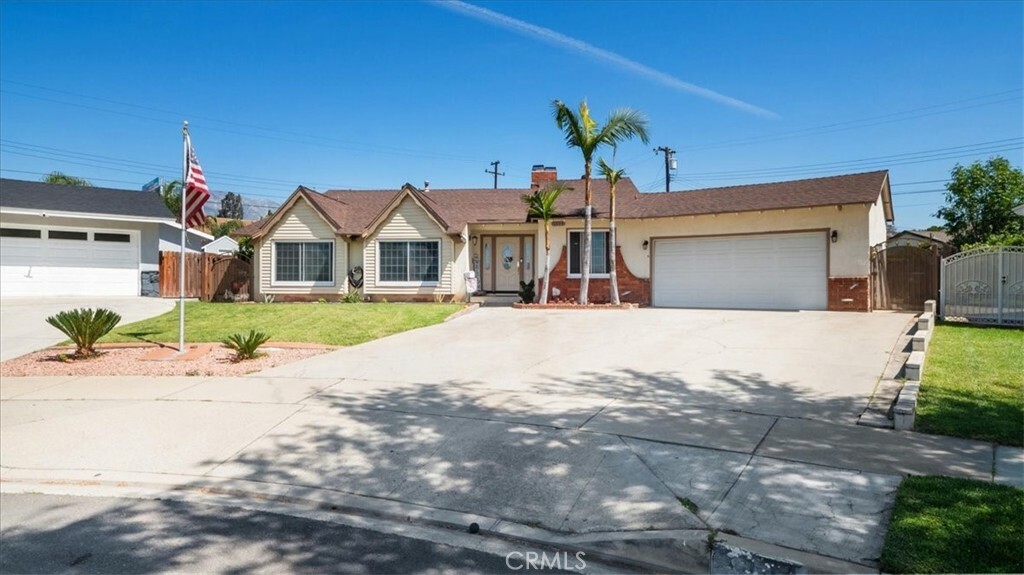 Property Photo: 1554 N Helen Court CA 91762