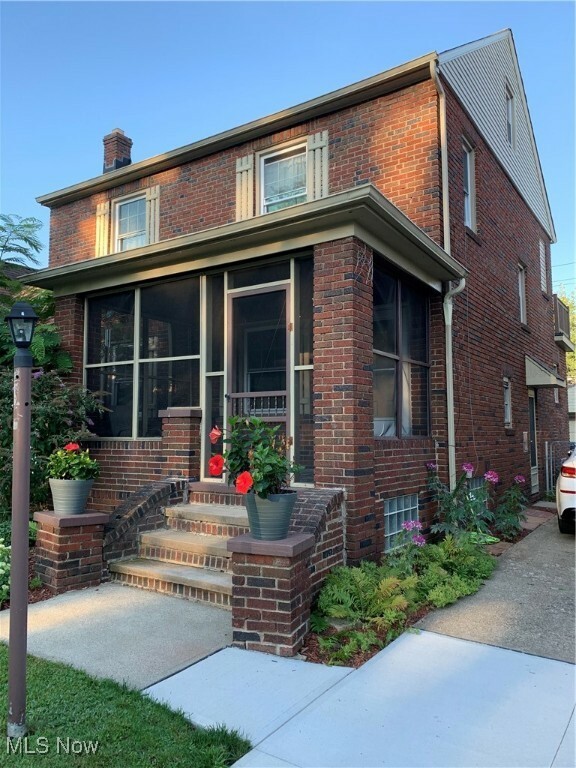 Property Photo:  254 E 211th Street  OH 44123 