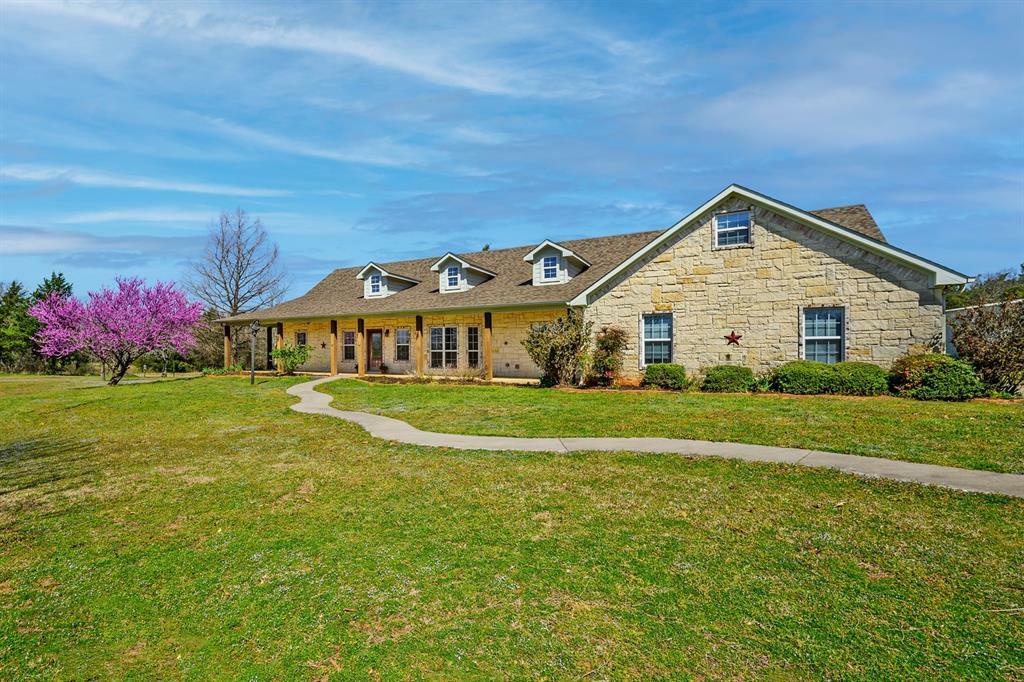 Property Photo: 4489 E Farm To Market 120 TX 75021
