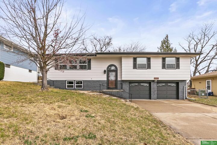 1912 Lloyd Street  Bellevue NE 68005 photo