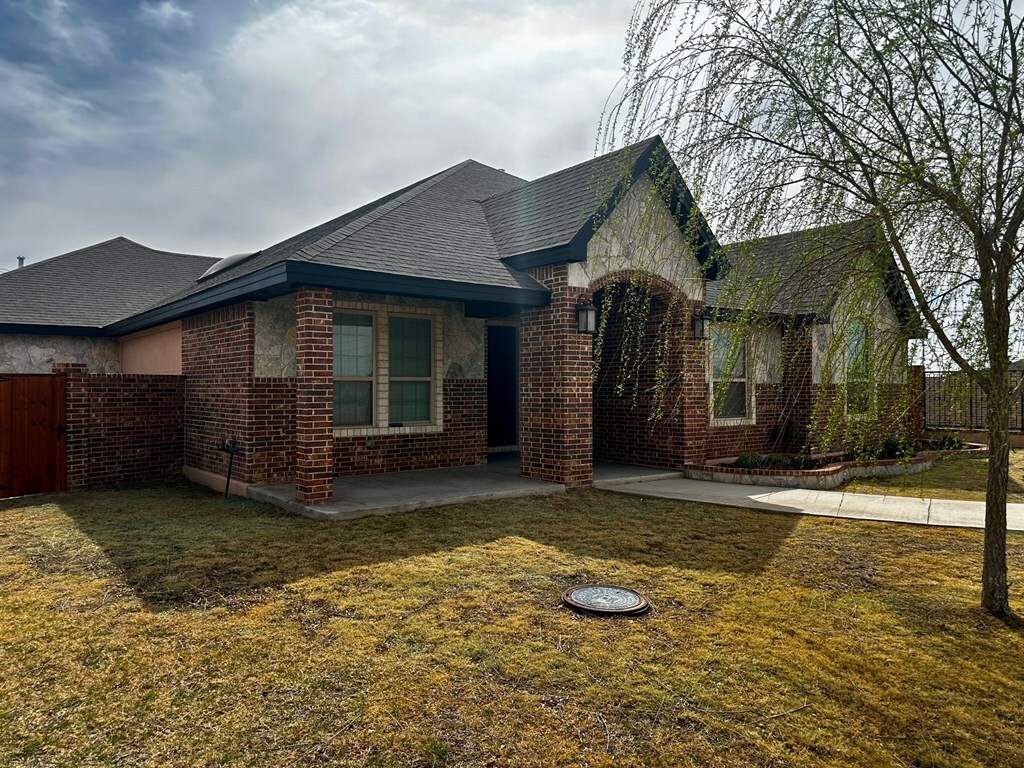 Property Photo: 3200 Verona Dr TX 79765