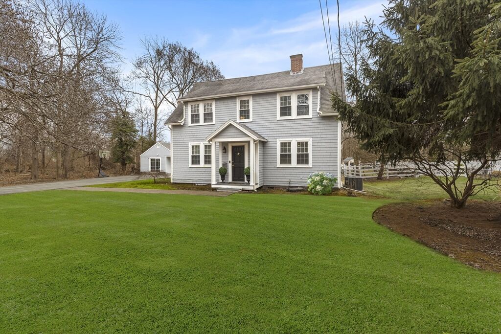 Property Photo: 22 Smith Pl MA 02025