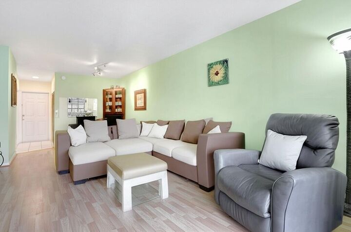 2050 NE 39th Street N313  Lighthouse Point FL 33064 photo