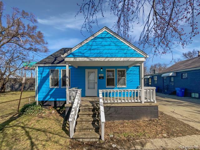 Property Photo: 1927 Jarvis Avenue MI 48091