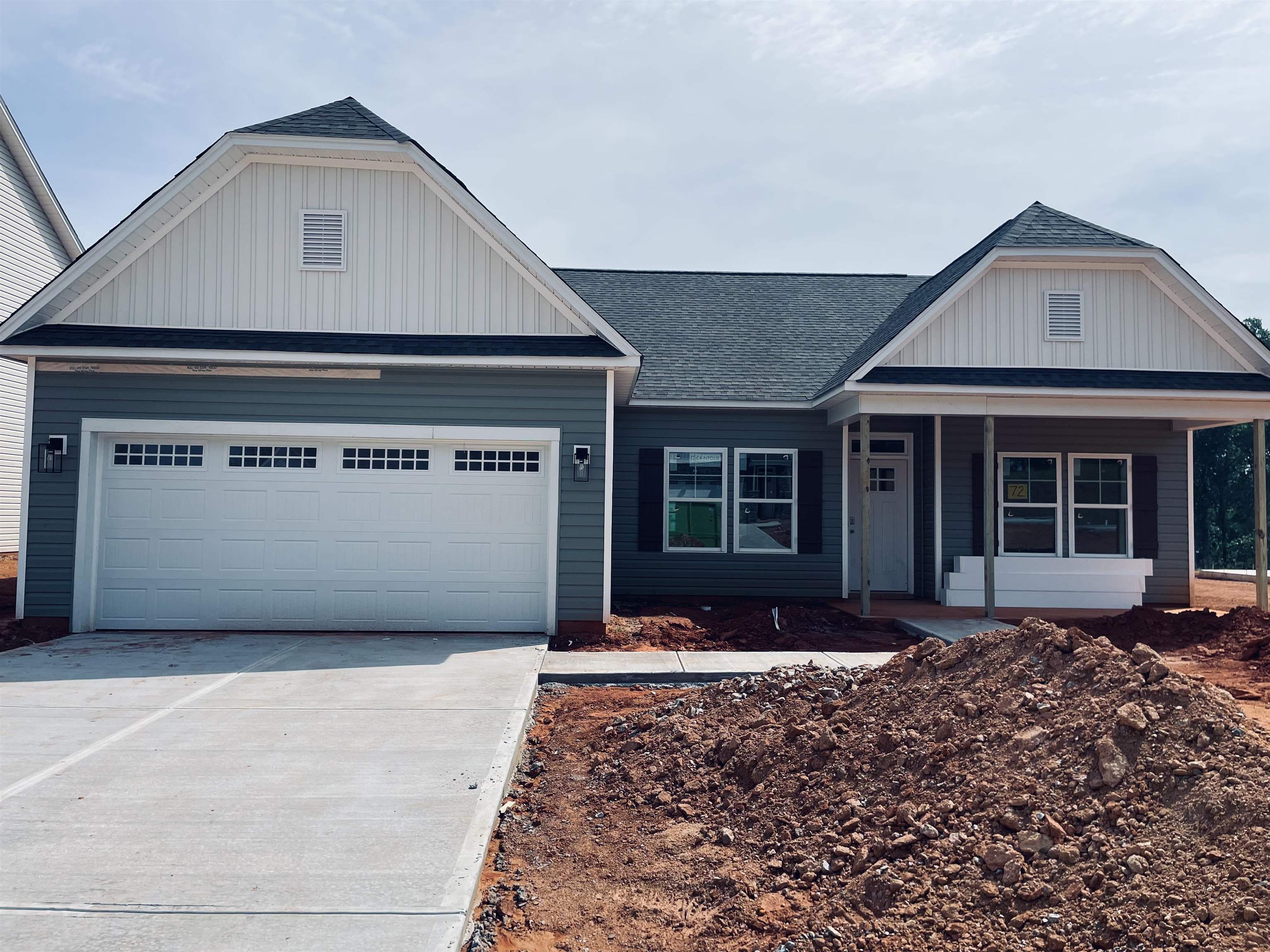 Property Photo: 139 Hunter Ridge Drive SC 29316