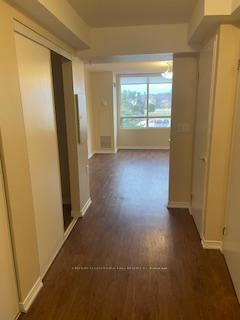 Property Photo: 1056 Queens Avenue 510 ON L6H 6R3