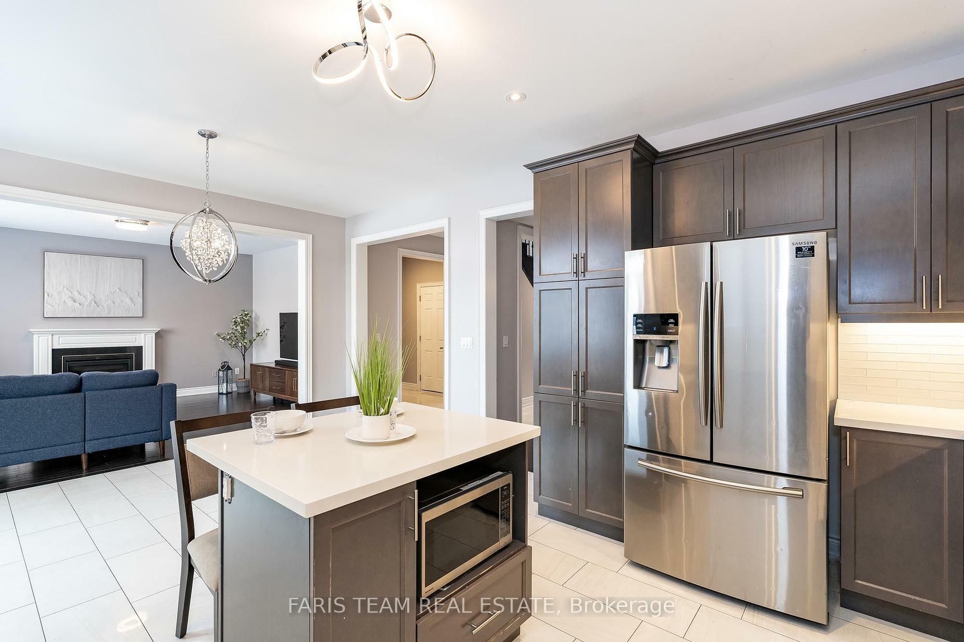 Property Photo: 3096 Orion Boulevard ON L3V 8L4