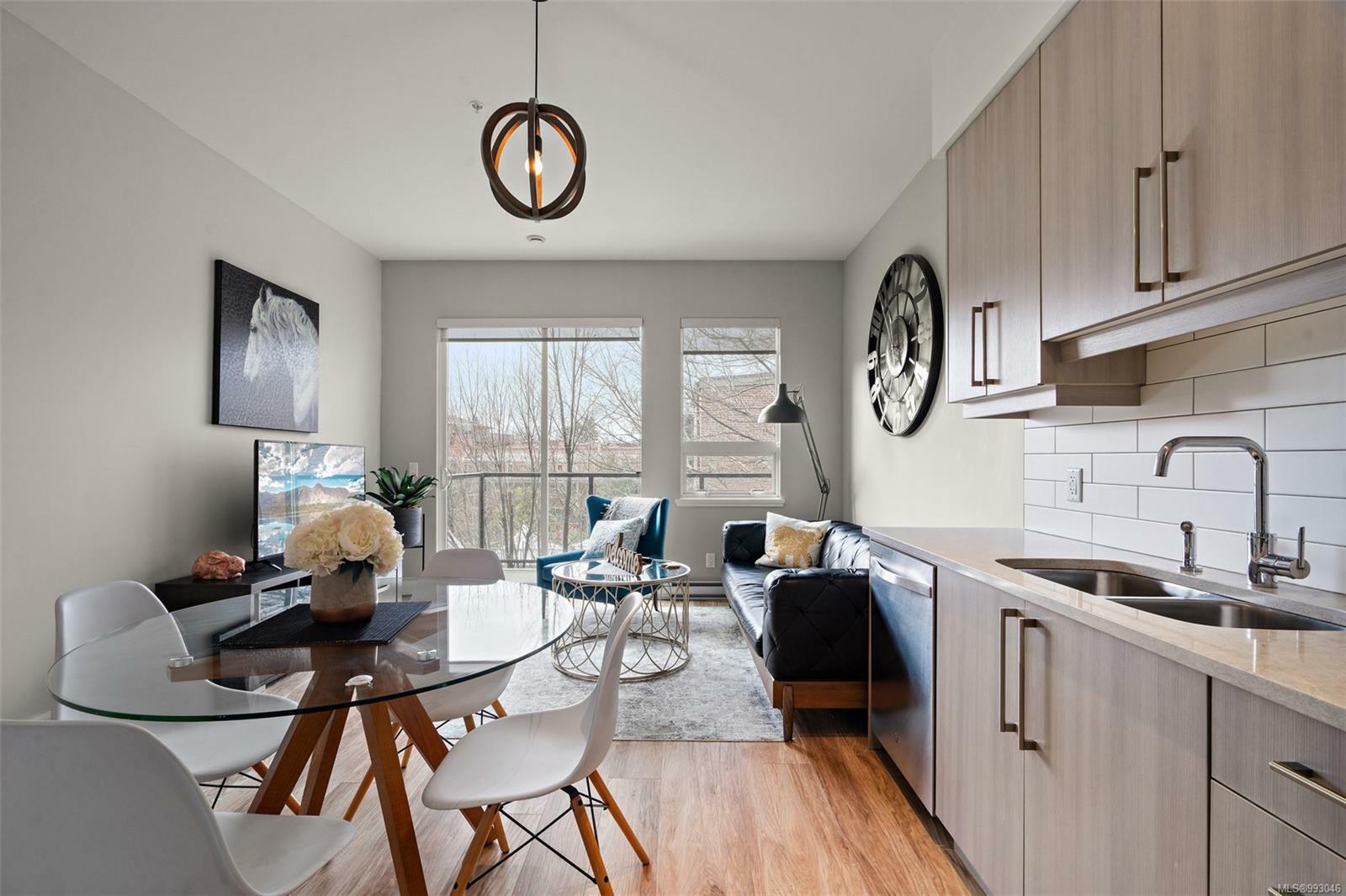 Property Photo: 595 Pandora Ave 213 BC V8W 1N5