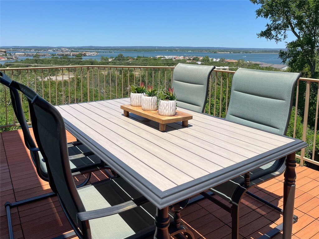 Property Photo: 213 Twin Sails TX 78657