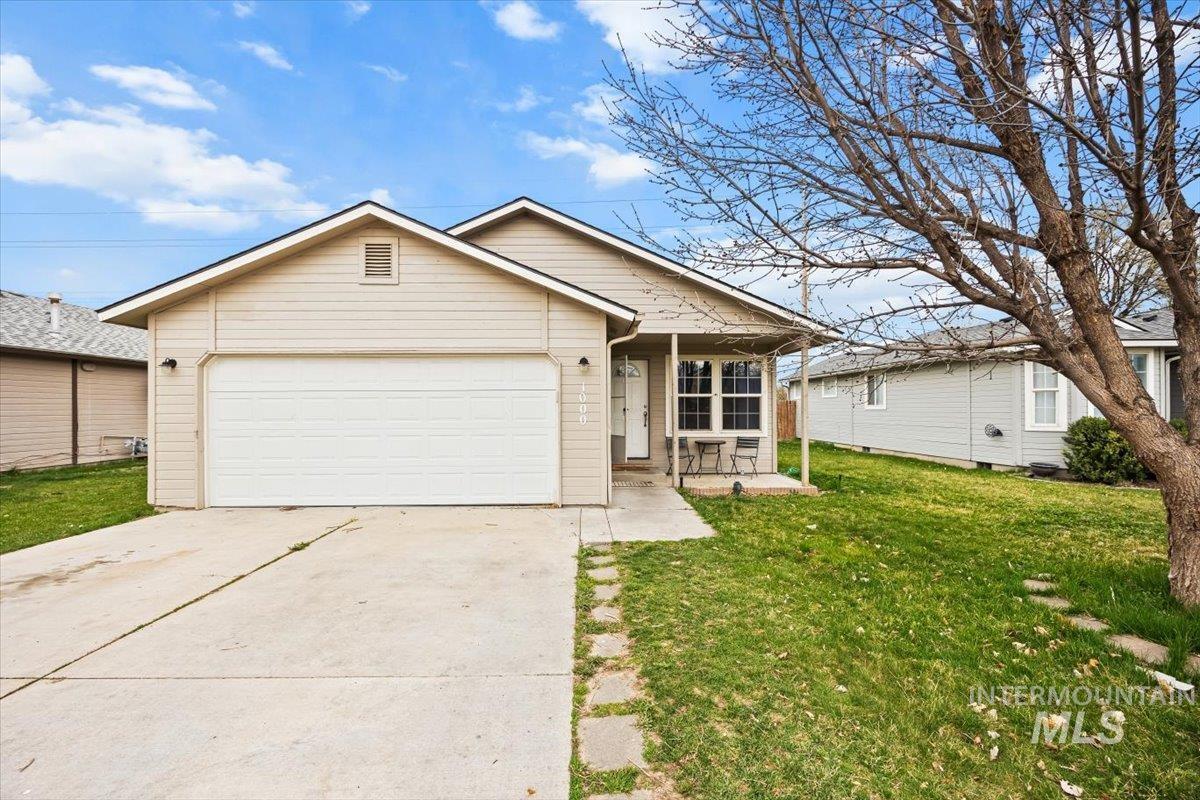 Property Photo: 1000 Aspen Grove St ID 83686