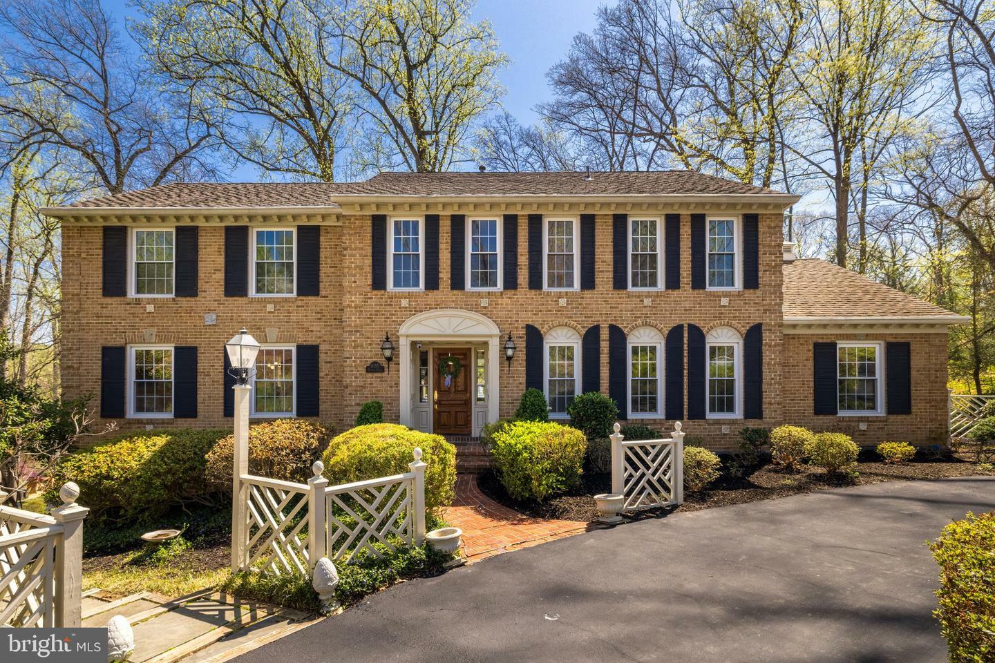 1035 Gelston Circle  McLean VA 22102 photo