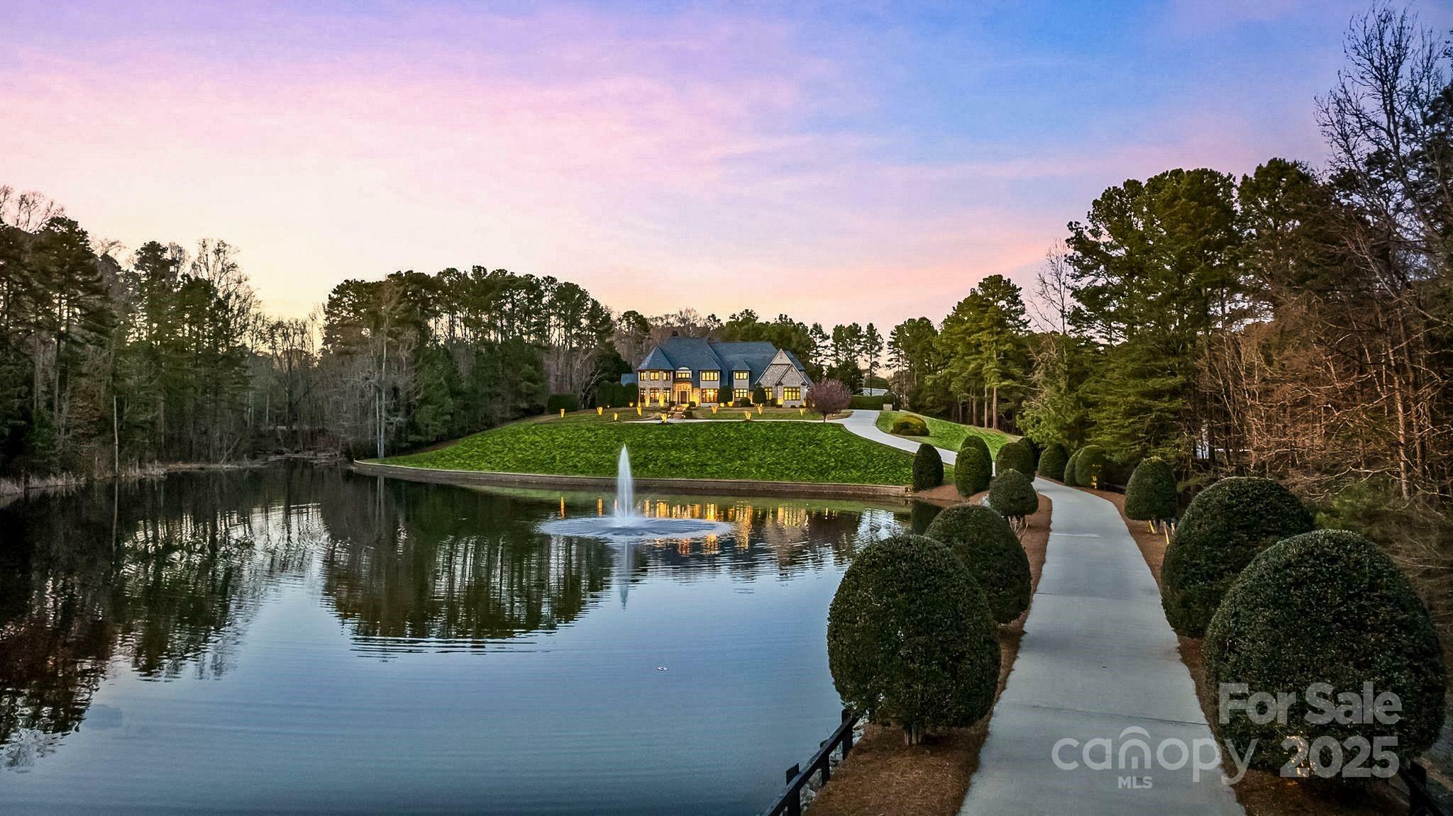 Property Photo: 525 Lake Lynn Road NC 28025