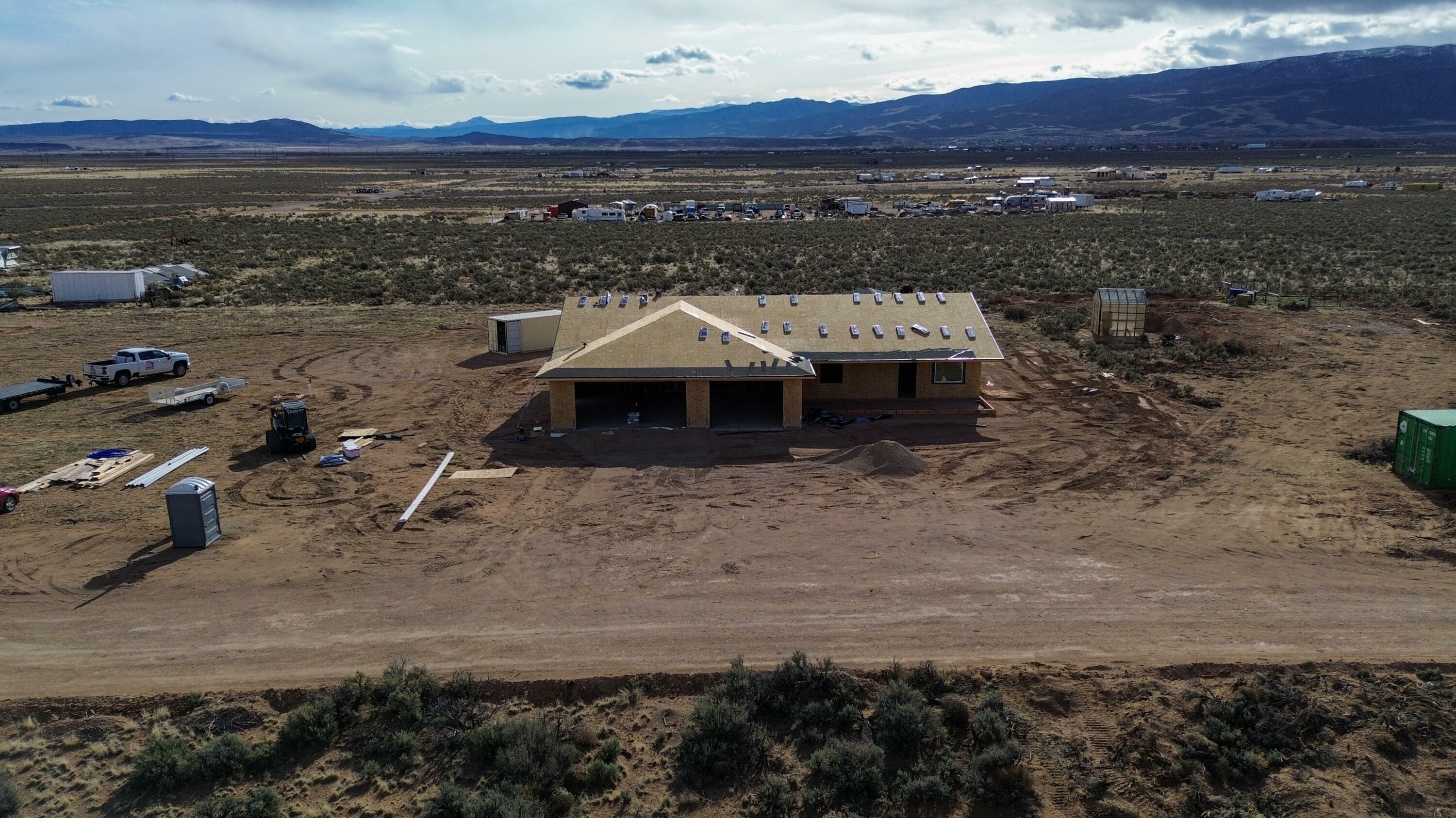 Property Photo: 6400 N 3975 W UT 84721
