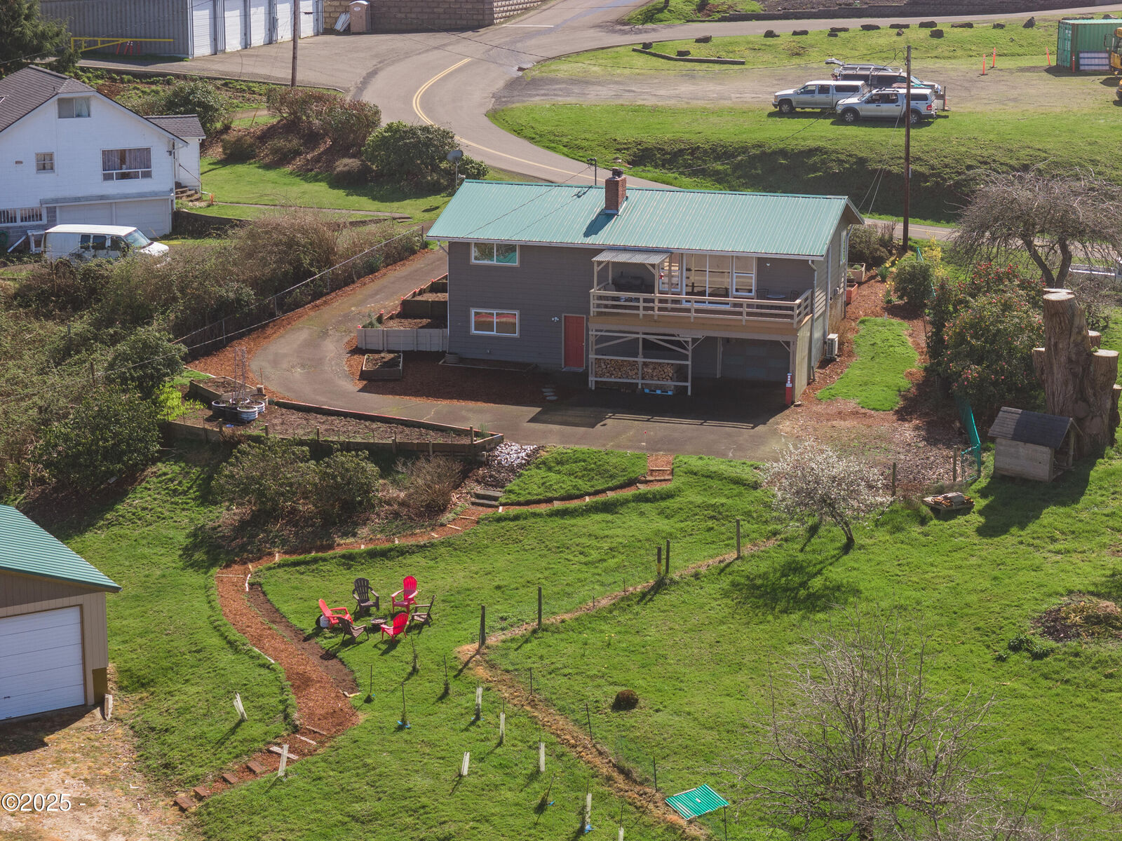 Property Photo:  34635 Parkway Drive  OR 97112 