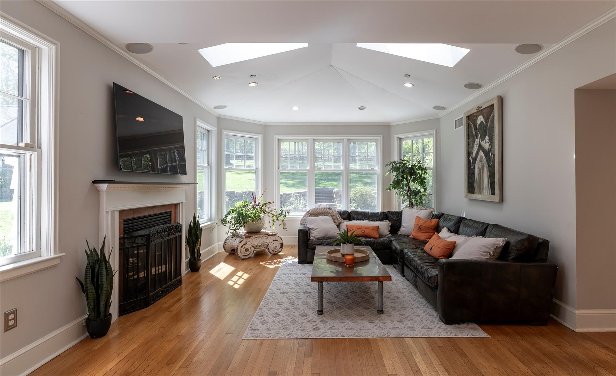 Property Photo:  524 N Midland Avenue  NY 10960 