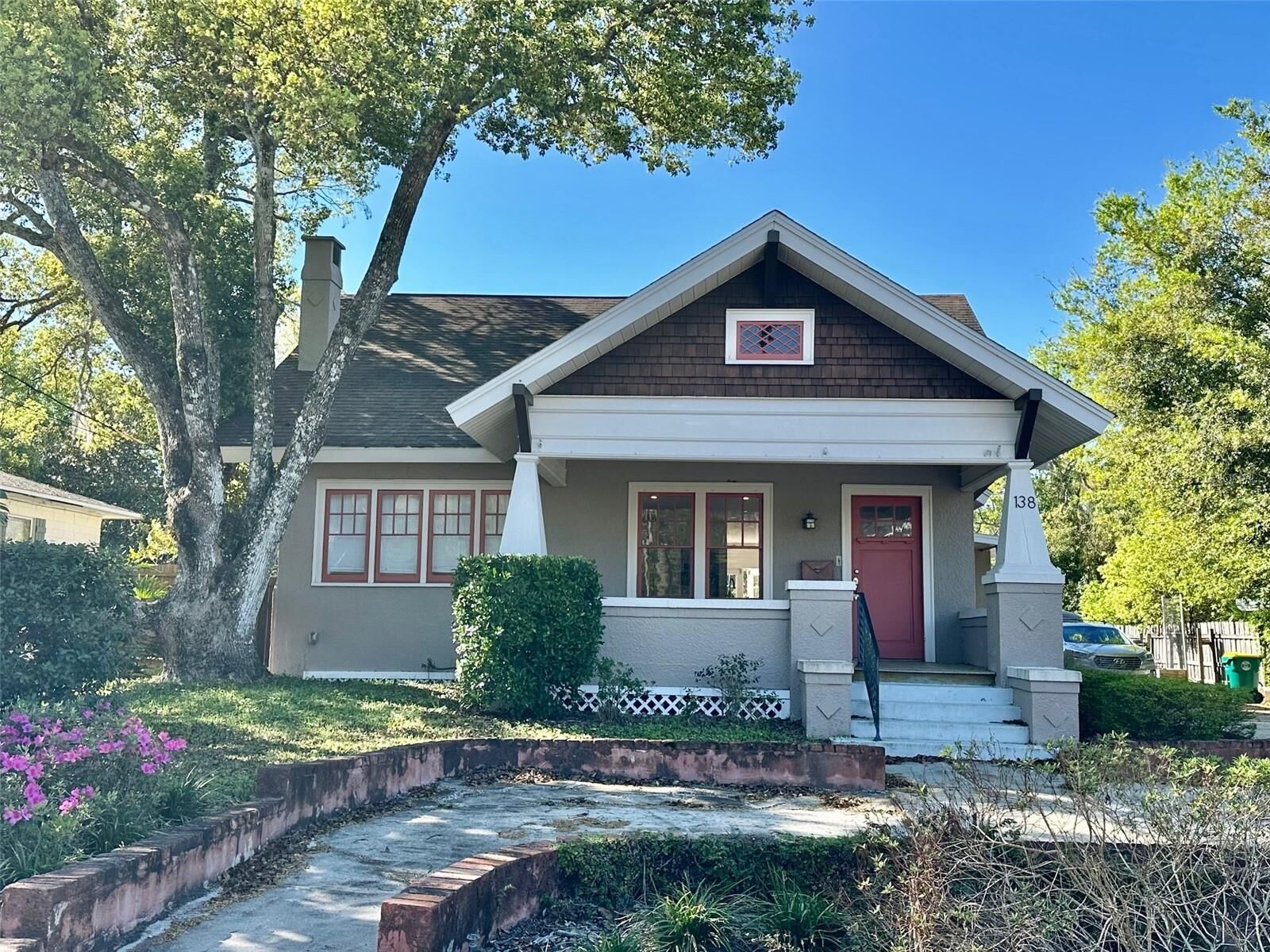 Property Photo:  138 W Stetson Avenue  FL 32720 