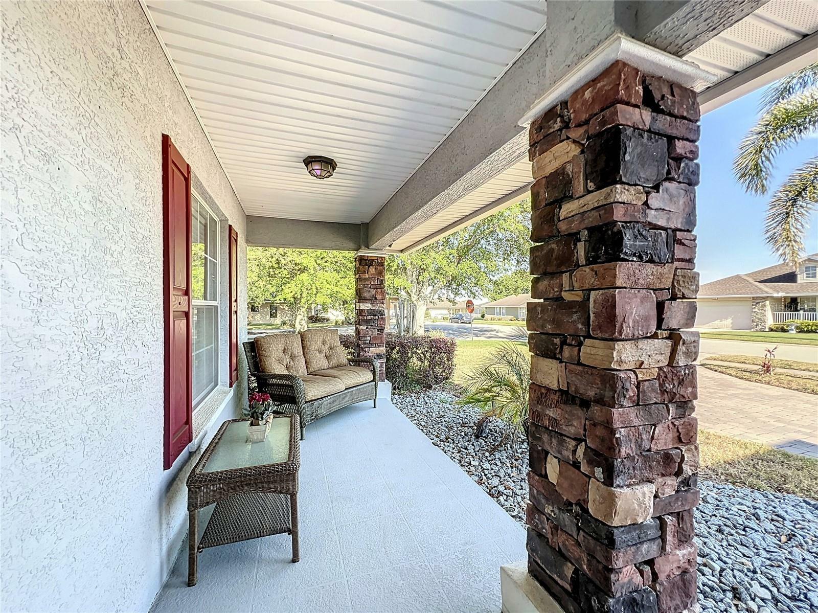 Property Photo:  104 Bentley Oaks Boulevard  FL 33823 