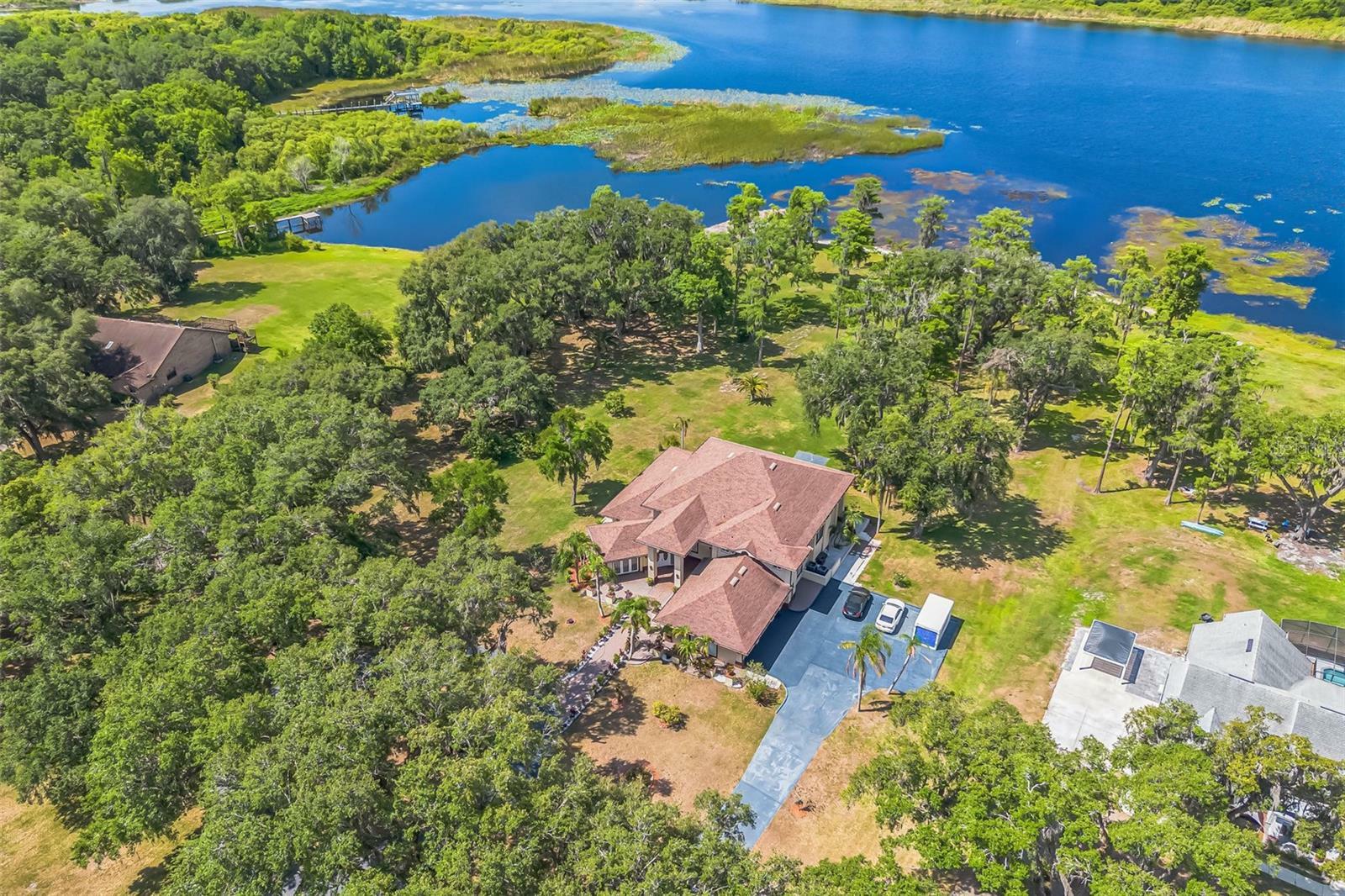 Property Photo: 2910 Frontier Drive FL 34744