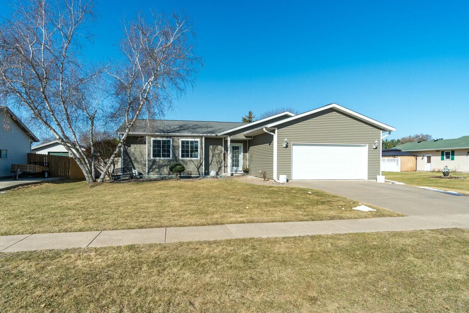 Property Photo:  620 Lee Dr  WI 54669 