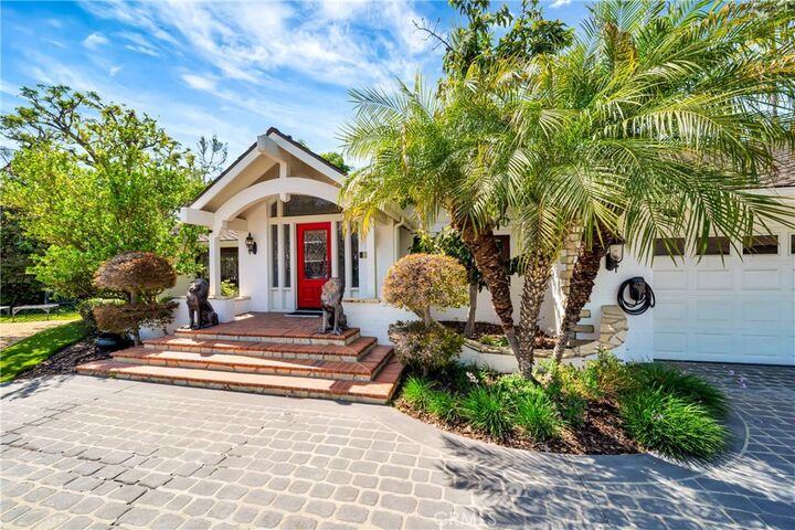 Property Photo: 5441 Calvin Avenue CA 91356