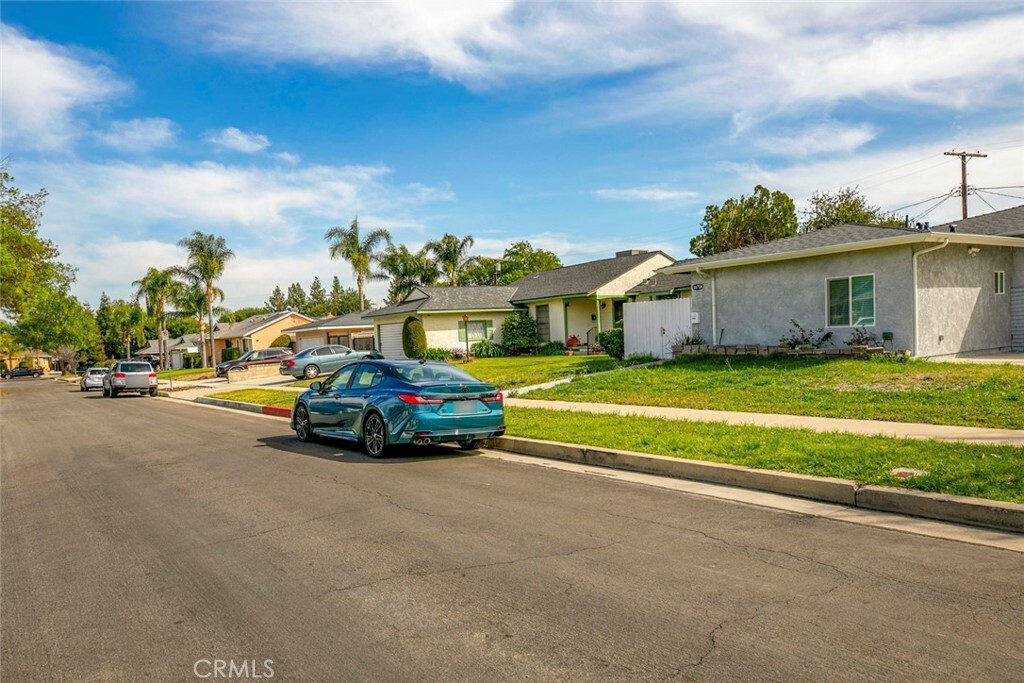 Property Photo: 16704 Tribune Street CA 91344