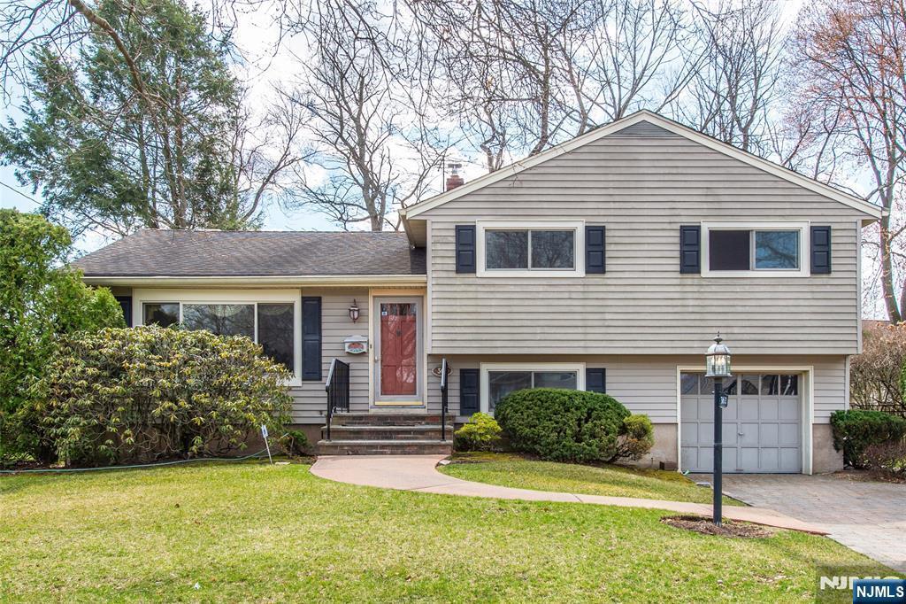 Property Photo:  362 Shea Drive  NJ 07646 