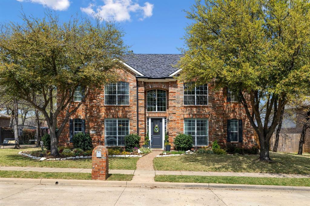 Property Photo: 5713 Almond Lane TX 76244