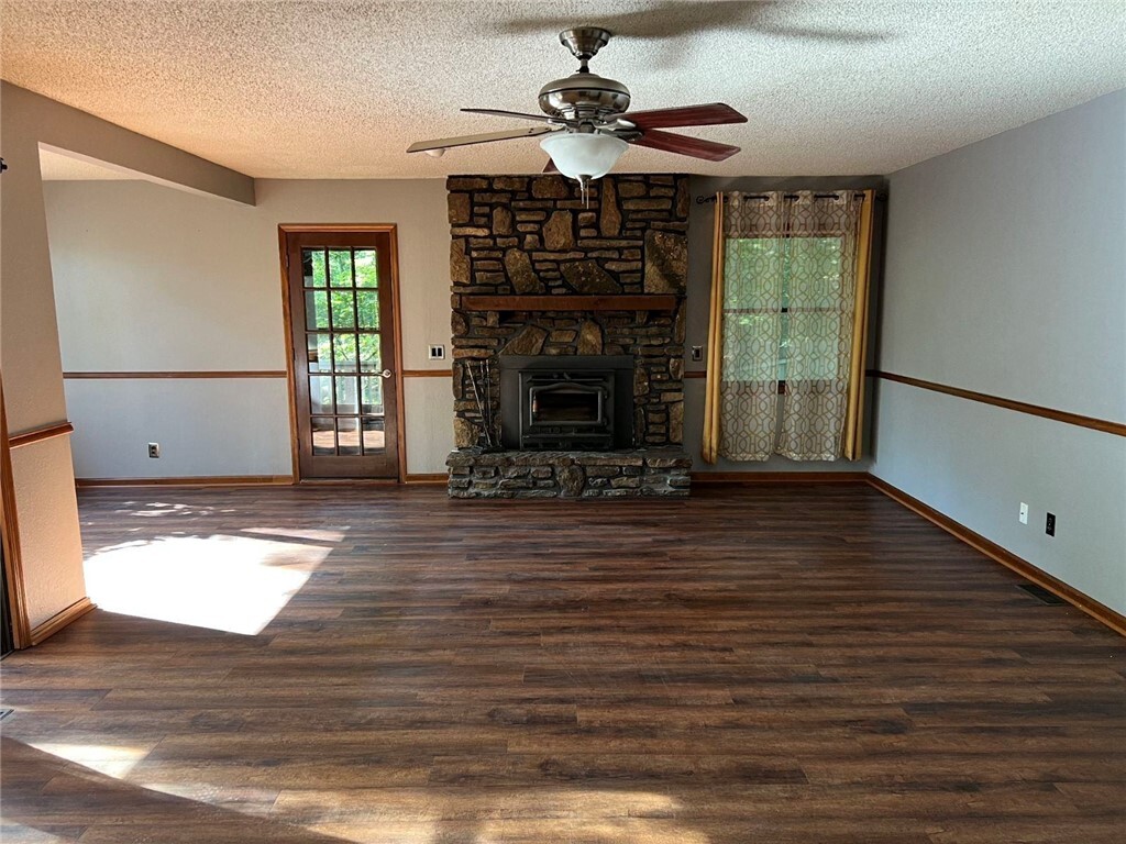 Property Photo:  6 Wyndham Lane  AR 72715 