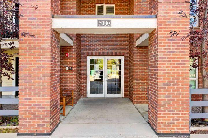 Property Photo:  279 Copperpond Common SE 5308  AB T2Z 1J6 