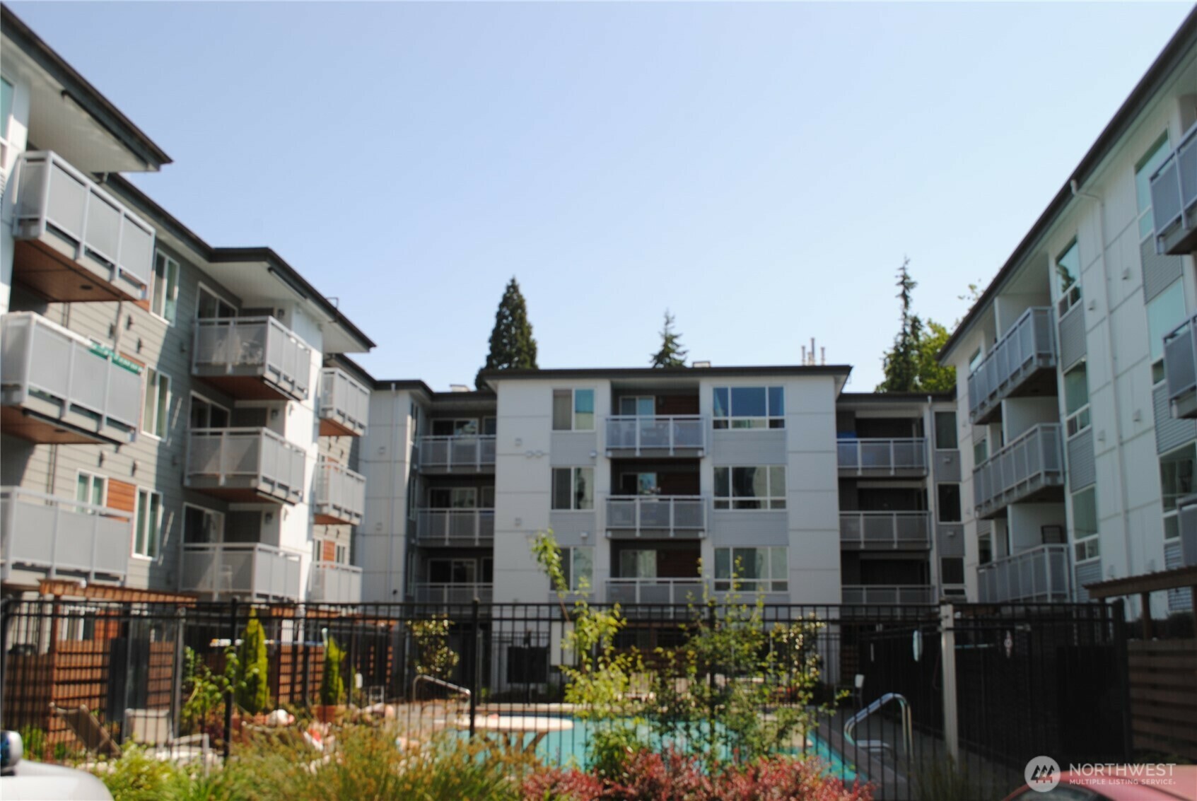 Property Photo: 10501 8th Avenue NE 406 WA 98125