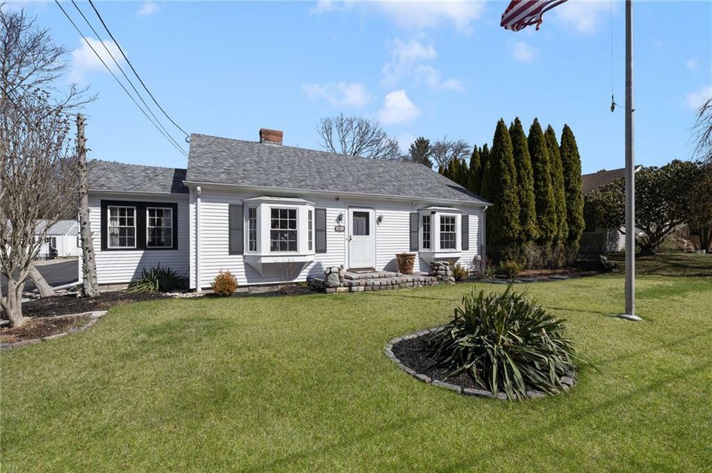 361 Wandsworth Street  Narragansett RI 02882 photo
