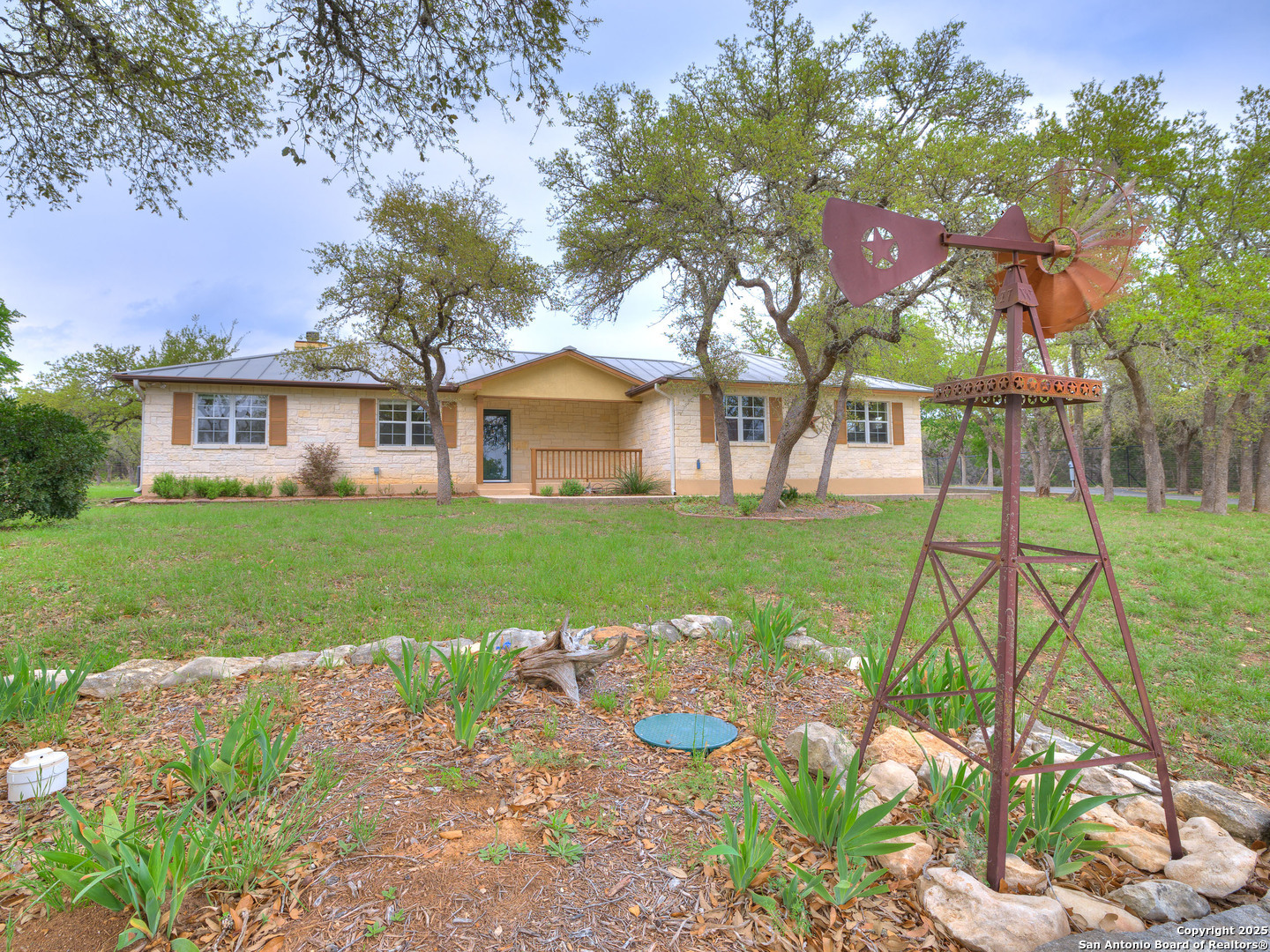 860 Brookside  Spring Branch TX 78070 photo