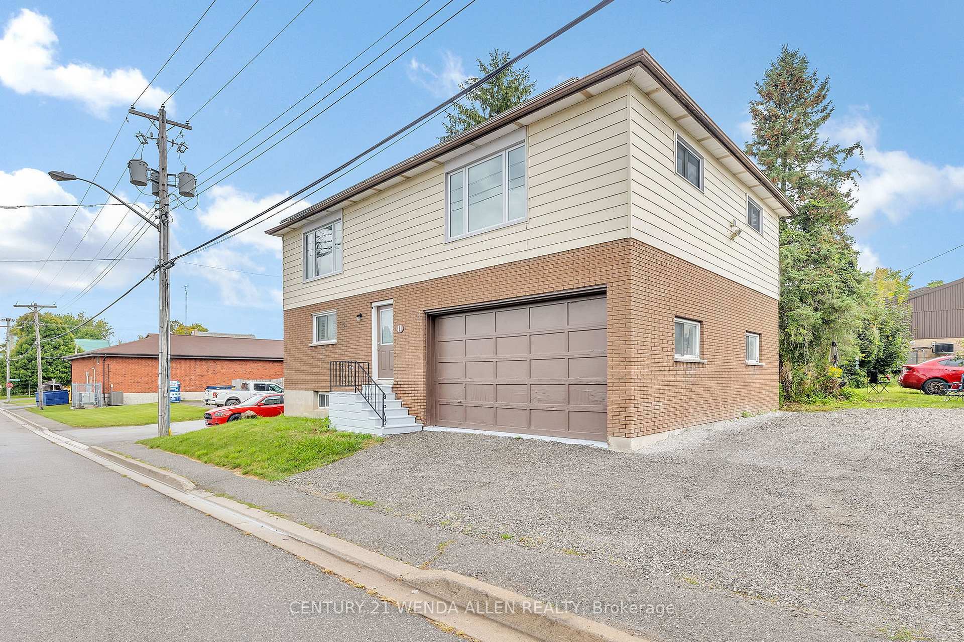 11 Mary Street East Street E  Kawartha Lakes ON K0L 2W0 photo