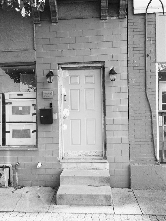717 Monogahela Ave  Glassport PA 15045 photo