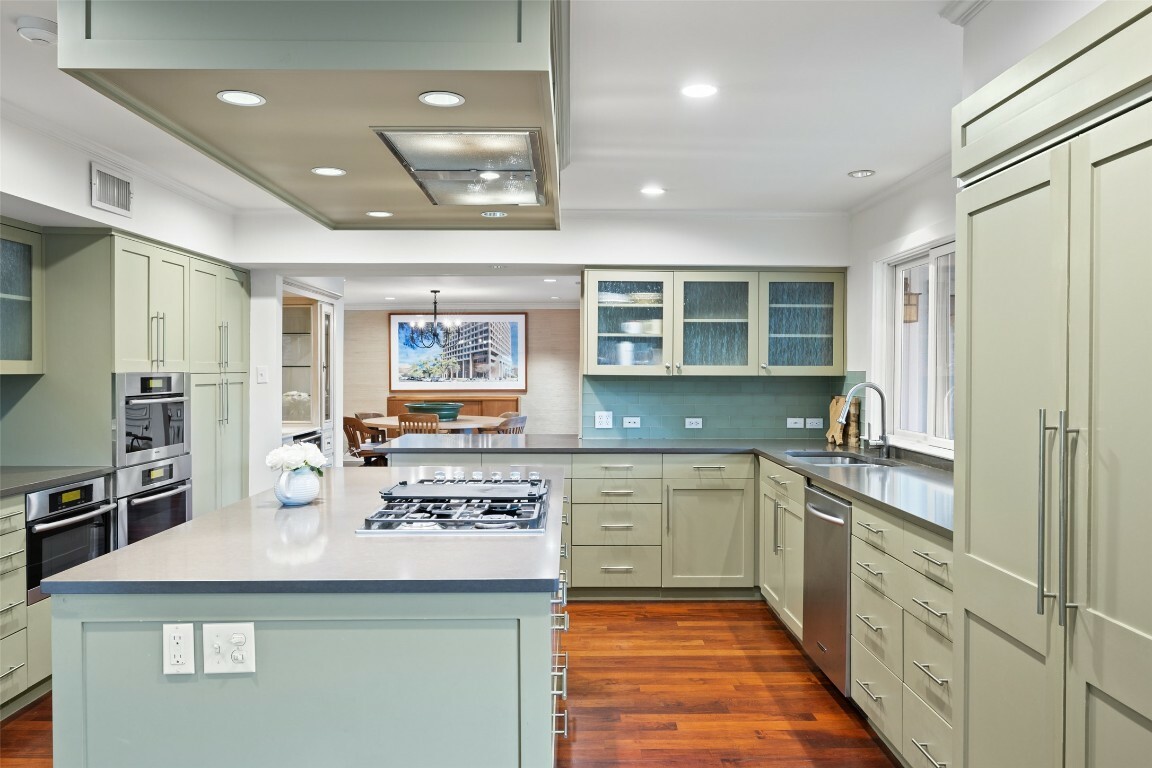 Property Photo: 3608 Edgemont Drive TX 78731