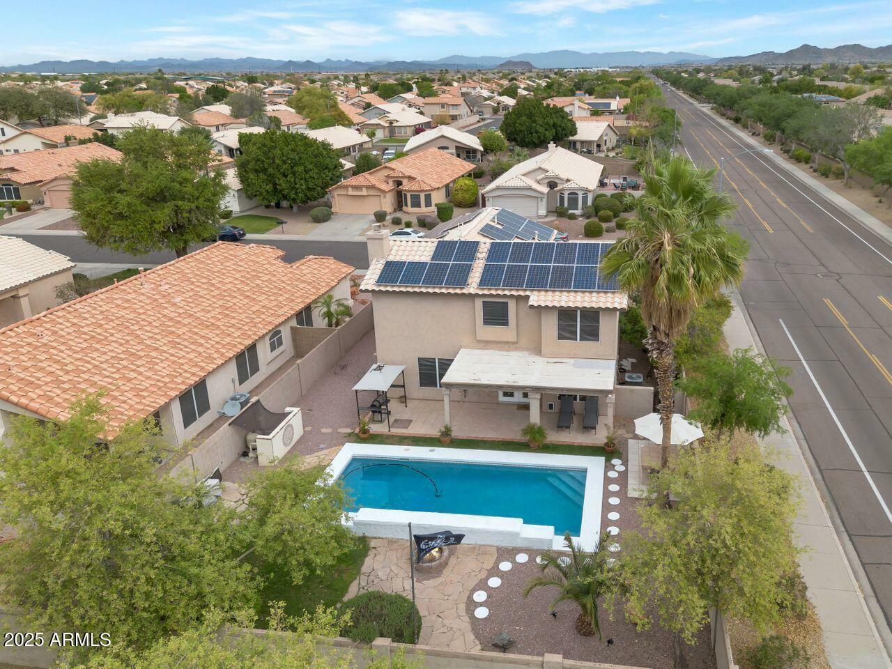 Property Photo: 9509 W Tonopah Drive AZ 85382
